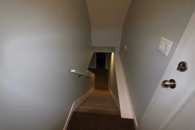 1 bedroom basement suite for rent - Photo 4