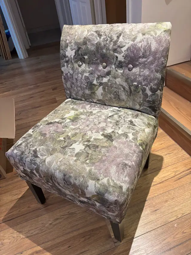 FLORAL ACCENT CHAIR - Photo 2
