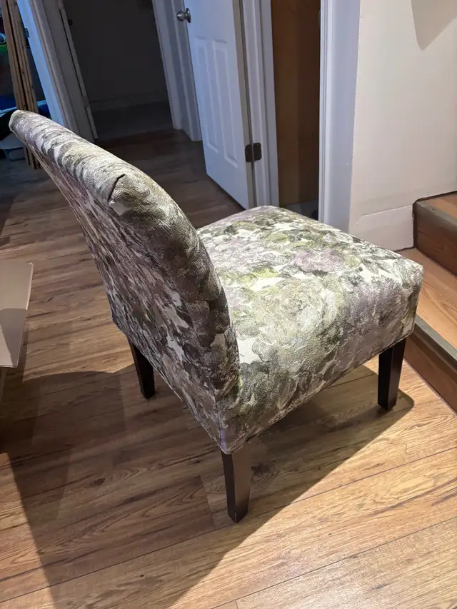 FLORAL ACCENT CHAIR - Photo 3