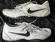 Nike Air Series - Men's 11.5