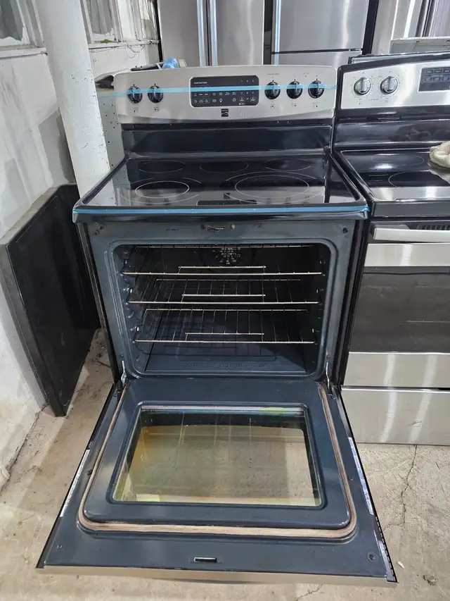 Kenmore 30' Stainless Steel Electric Ceramic Top Stove Oven - Photo 3