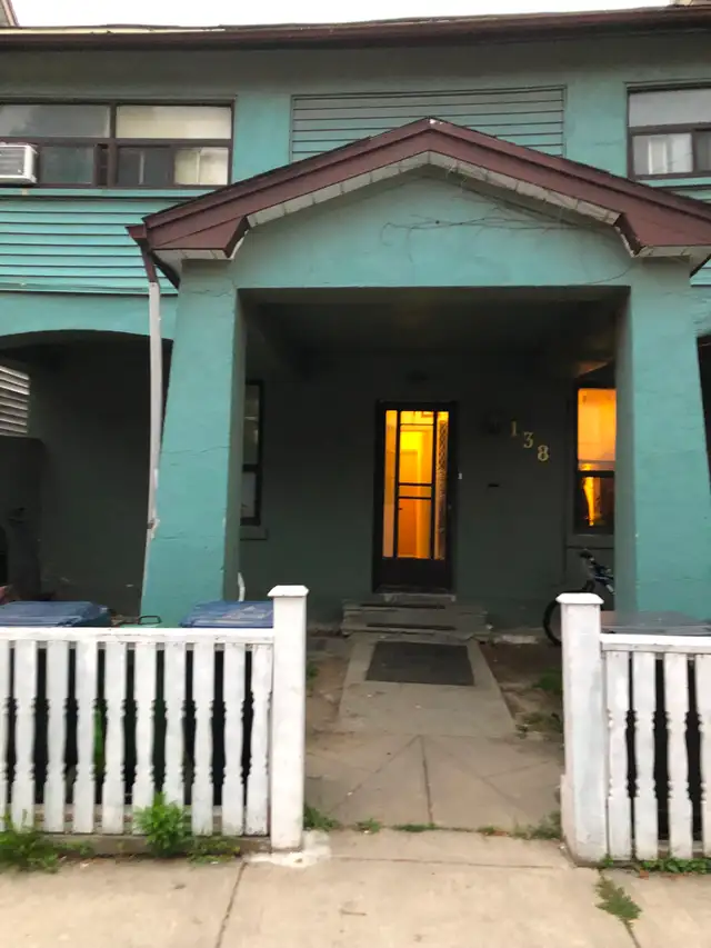 One large bed room for rent - $780