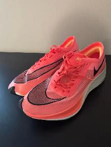 NIKE VAPORFLY NEXT %
