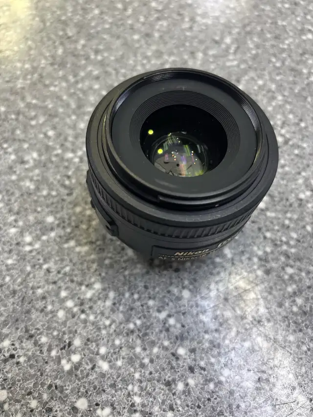 Nikon 35MM AF-S Lens 1:1.8G - Photo 5