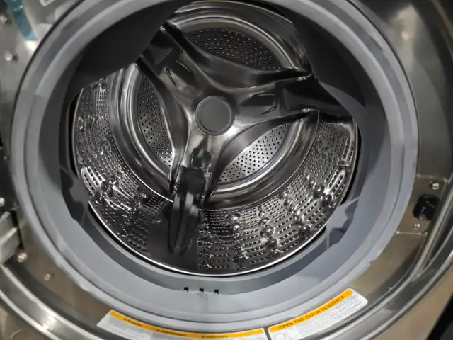 LG Stainless Steel 27' Front-Load Stackable Washer & Dryer Set - Photo 4