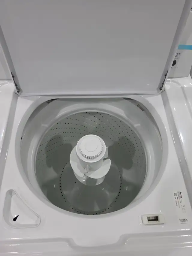 2023 MODEL Amana 27' White Top-Load Washer & FrontLoad Dryer Set - Photo 4