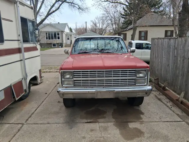 1982 GMC C20 Truck - Photo 3