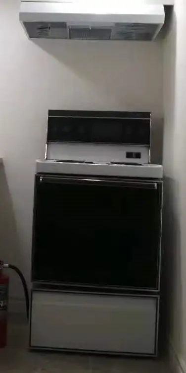 @ Bloor, Christie TTC, Private Basement room to rent-2Min to TTC - Photo 5