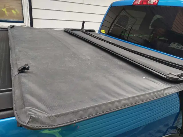 Soft tonneau cover. - Photo 3