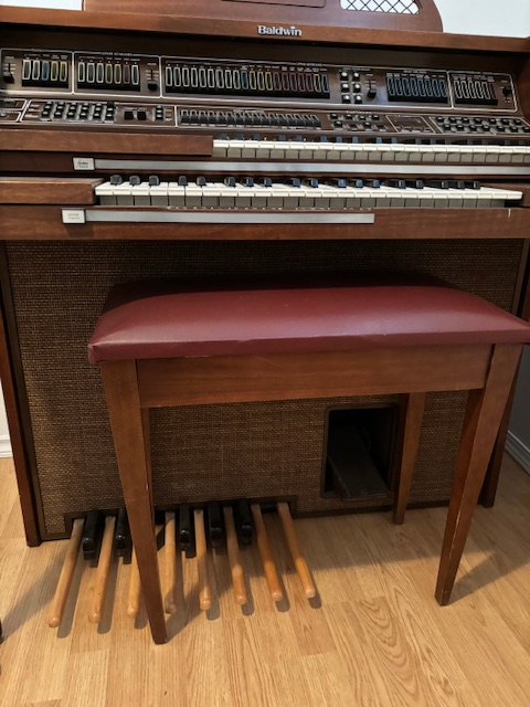 Baldwin Electric Organ - Photo 2