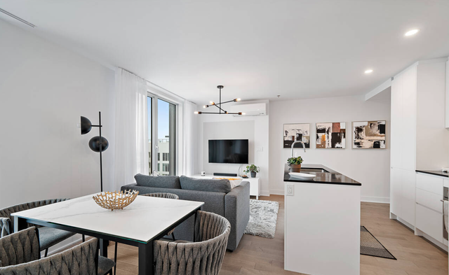 DOWNTOWN MTL FURNISHED EXECUTIVE CONDO, POOL, GYM - Photo 2