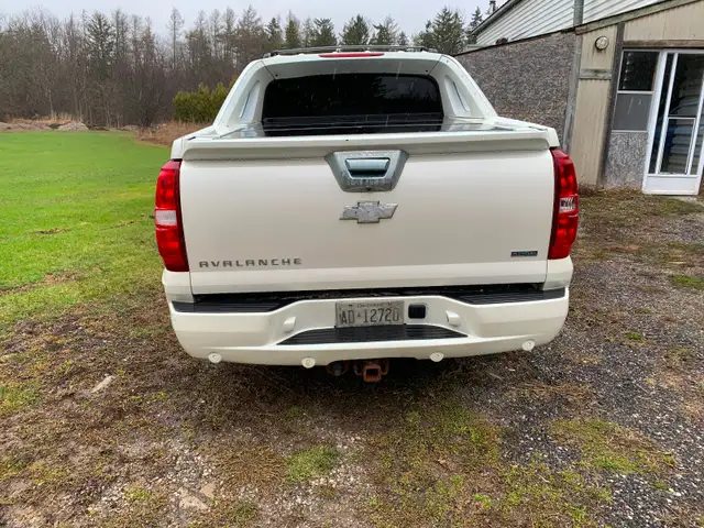 2010 Chevy avalanche - Photo 5