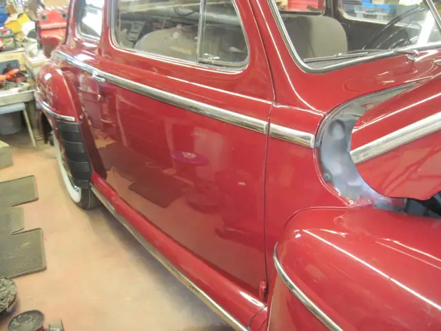 1947 FORD SUPER DELUXE COUPE - Photo 2