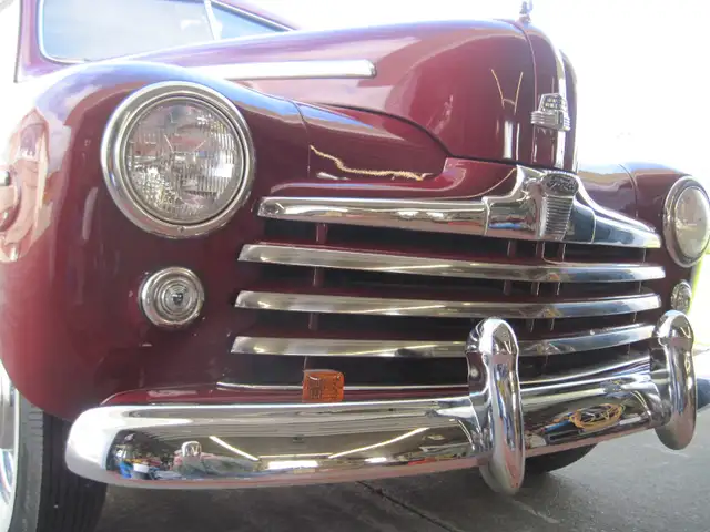 1947 FORD SUPER DELUXE COUPE - Photo 4