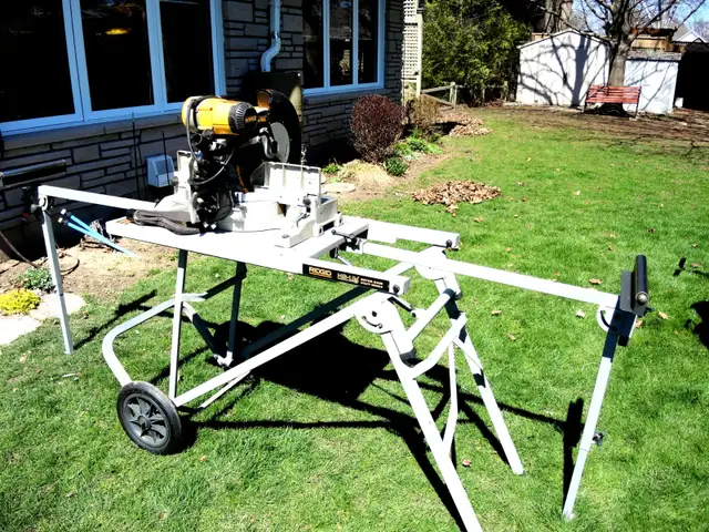 DEWALT 12' Miter Saw, Double Bevel, with Rigid Sliding Stand - Photo 2