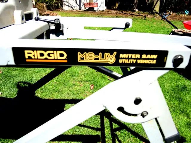 DEWALT 12' Miter Saw, Double Bevel, with Rigid Sliding Stand - Photo 3