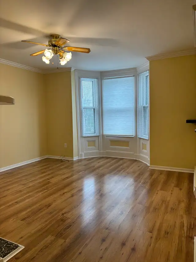 Gorgeous One Bedroom Apartment plus Den on Hayward Avenue Avenue