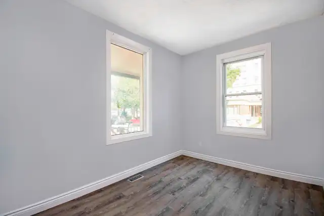 Duplex in Chinatown for Sale! - Photo 6