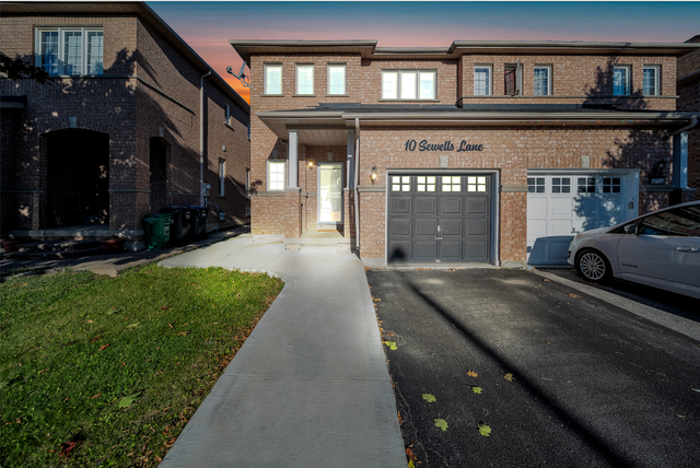 3 Bedroom 2 Washroom House For Rent -Chinguacousy and Sandalwood