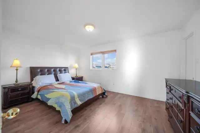 3 Bedroom 2 Washroom House For Rent -Chinguacousy and Sandalwood - Photo 7