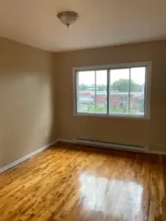 Grand 4 1/2 à loyer (Montréal-Nord) - Photo 2