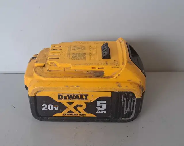 5Ah Dewalt Battery DCB205 (3229716)