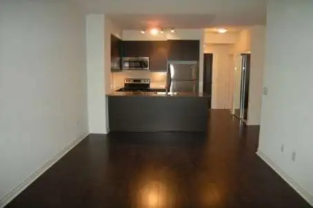 BEAUTIFUL NICE VIEW, ONE BEDROOM CONDO- SQUARE ONE, MISSISSAUGA - Photo 5