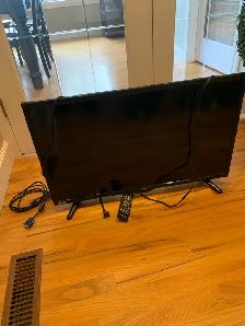 32" RCA TV $100