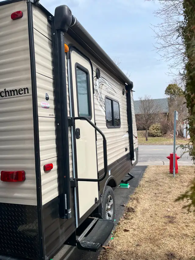 ROULOTTE - 16 pieds - 2016 - Coachmen Clipper - Photo 3