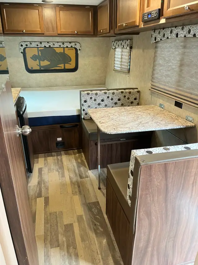 ROULOTTE - 16 pieds - 2016 - Coachmen Clipper - Photo 9