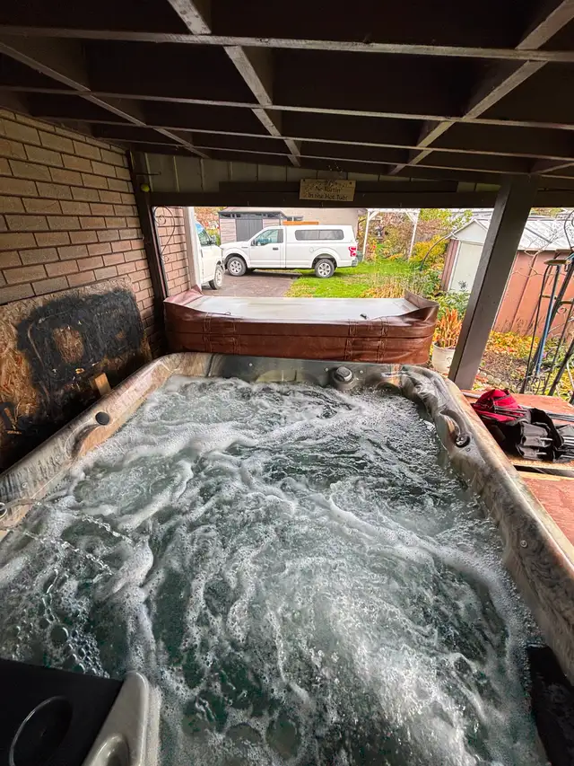 Hot Tub For Sale - Photo 2