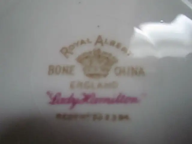 Royal Albert LADY HAMILTON fine bone china - Photo 3