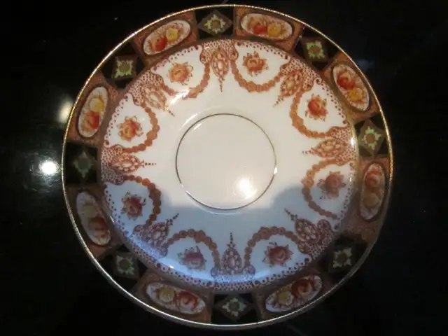 Royal Albert DEVON fine bone china - Photo 2