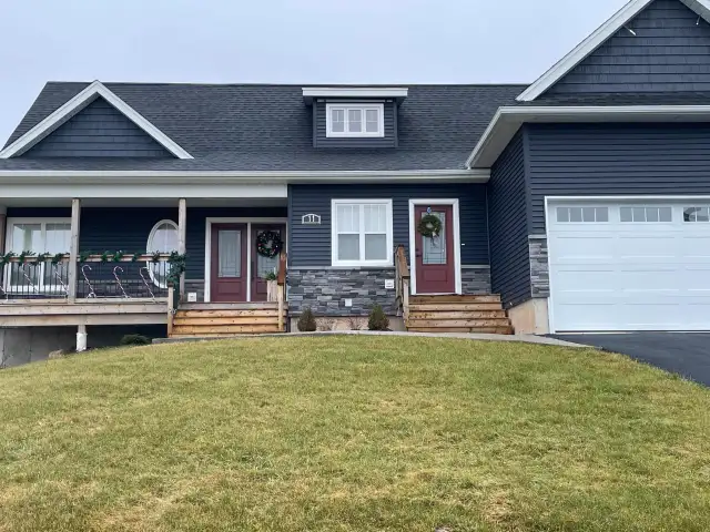 Executive Family Home for Rent – Quispamsis, NB - Photo 2