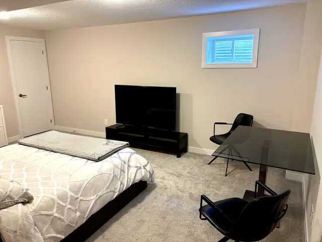 3 Bedroom Townhome - Photo 8