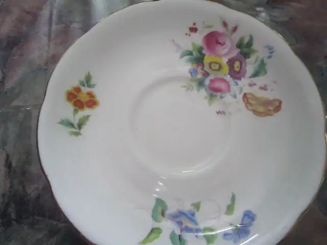 George Jones & Sons JUNETIME Crescent bone china - Photo 2