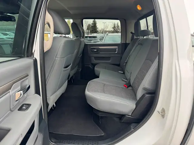 2015 Ram 1500 SLT - ECO DIESEL - Crew Cab - LONG BOX - Photo 11