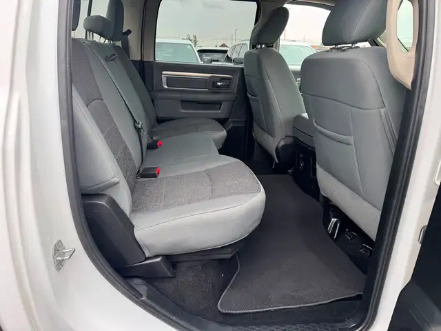 2015 Ram 1500 SLT - ECO DIESEL - Crew Cab - LONG BOX - Photo 12