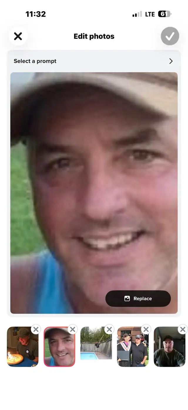 Guitar Player Singer looking to form a serious band - Photo 3