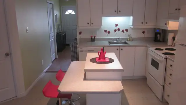 Sherbrooke Nord 4 1/2 beau et bien situé, 1er JUILLET 2026 - Photo 6