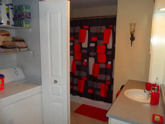 Sherbrooke Nord 4 1/2 beau et bien situé, 1er JUILLET 2026 - Photo 7