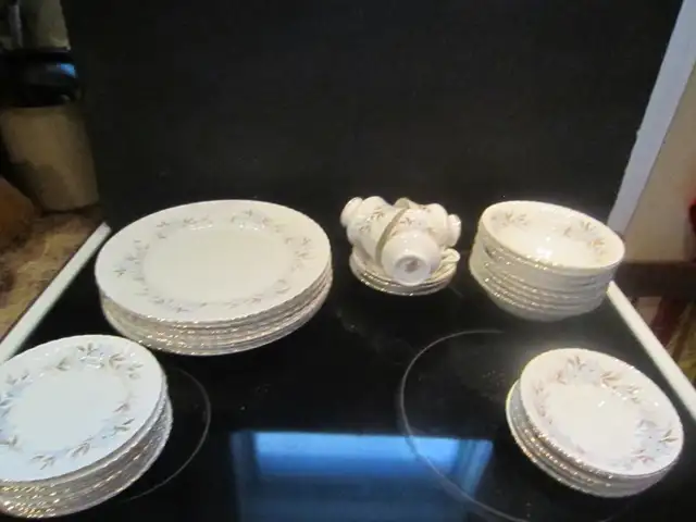 Royal Standard DAWN fine bone china