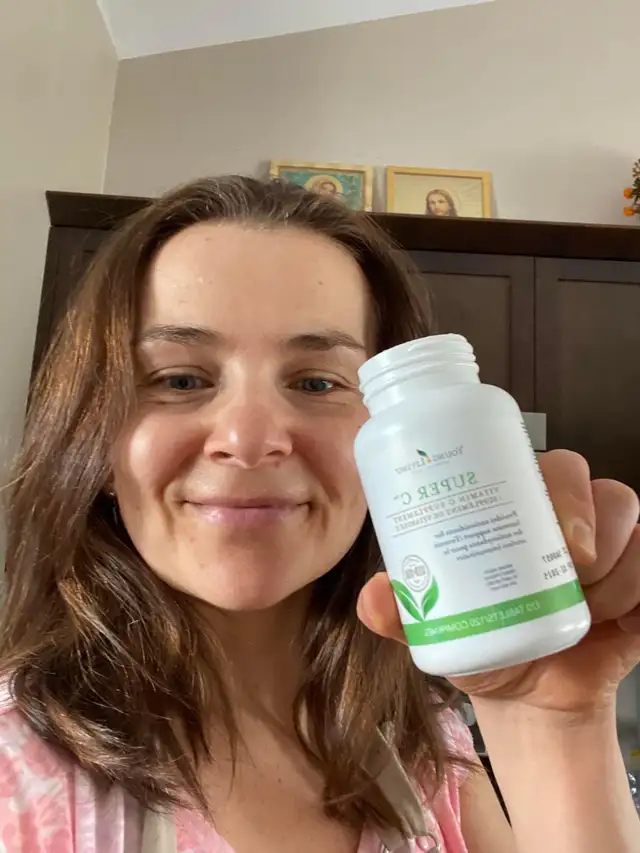 YOUNG LIVING ESSENTIAL OILS FOR BEGINNERS - Photo 7