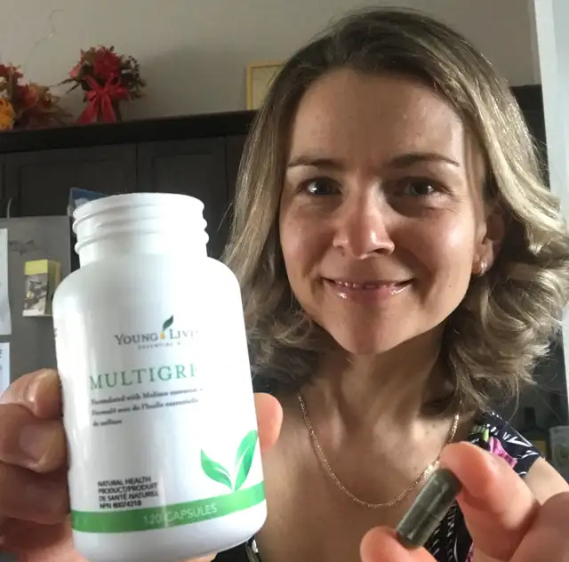 YOUNG LIVING ESSENTIAL OILS FOR BEGINNERS - Photo 9