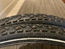 Winter bicycle tires