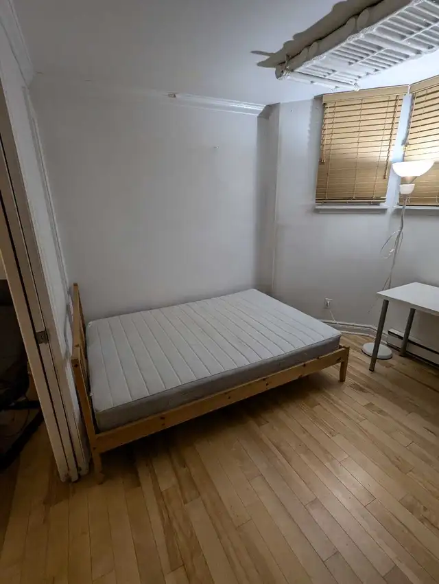 Room for rent, available May 1st, close to uOttawa - Photo 3