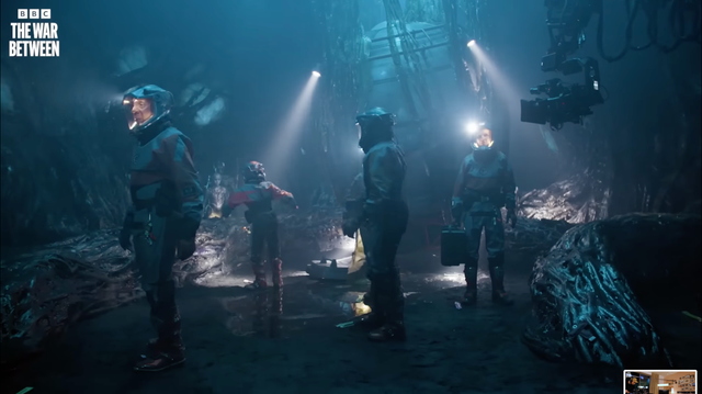 Rent a Red Camera like The War Between the Land and the Sea - Photo 2