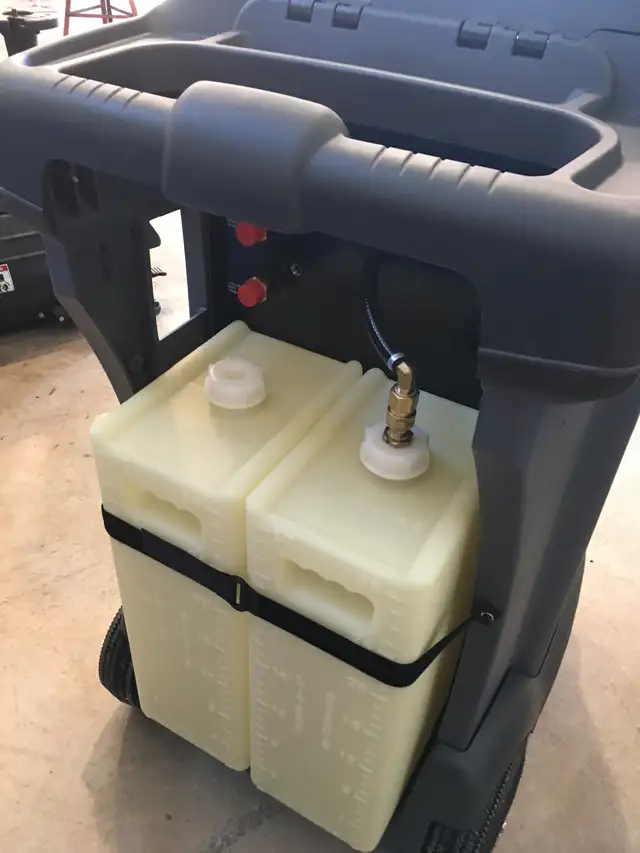 AUTOMOTIVE Coolant flush mashine - Photo 2