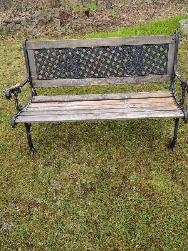 50' wood and metal bench