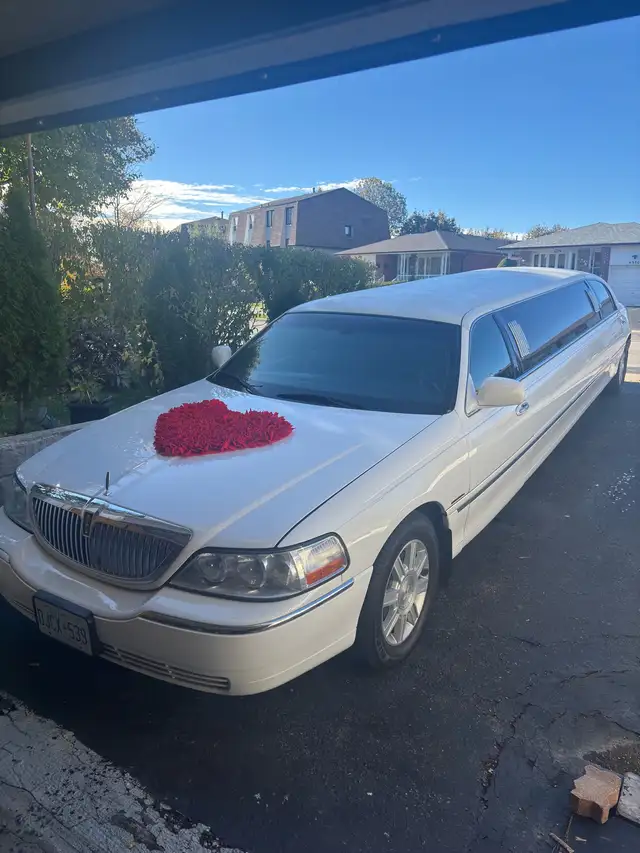 Limousine Service - Photo 2